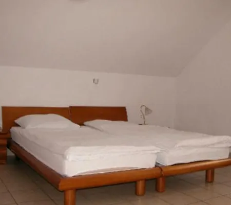Guest house Teresa 3*